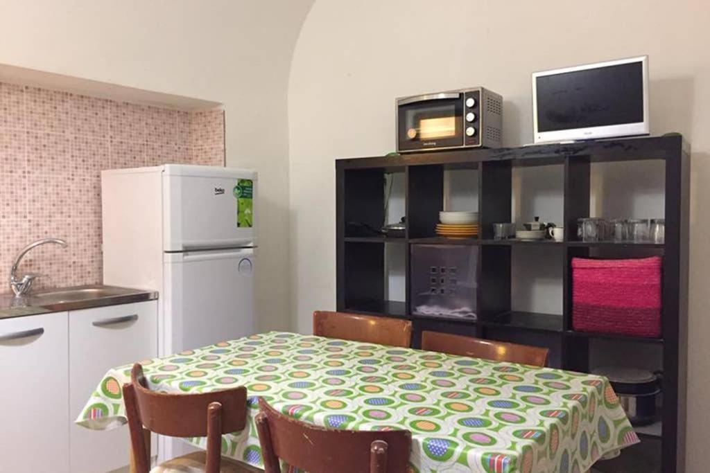 Historic Apartment In Centre Of City 100M To Sea Monopoli Dış mekan fotoğraf